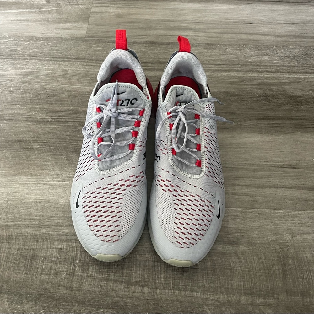 Nike 270 size 13